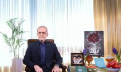 پزشکیان: تلاش میکنیم در چرخش ایام، جایگاه خود را ارتقا دهیم