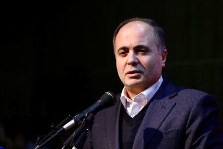 سال ۱۴۰۴ در سایه وفاق، فرصت‌های نو برای پیشرفت کشاورزی ایران فراهم می‌کنیم