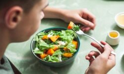 نقش تغذیه مناسب در پیشگیری از گرمازدگی